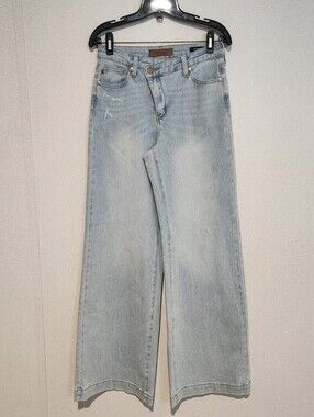 Judy Blue High Waisted Retro Wide Leg Jeans Criss Cross Waist Stretch 3/26